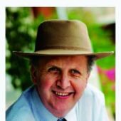 Alexander McCall Smith