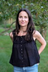 Carola Lovering