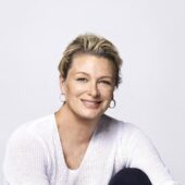 Kristin Hannah