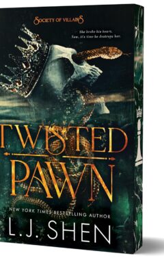 Twisted Pawn (Society Of Villains #2)