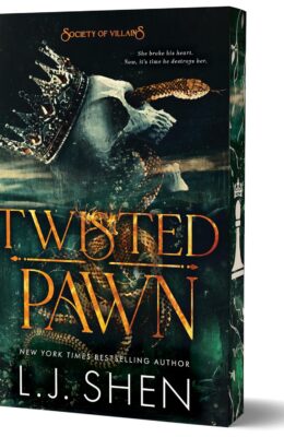Twisted Pawn (Society Of Villains #2)
