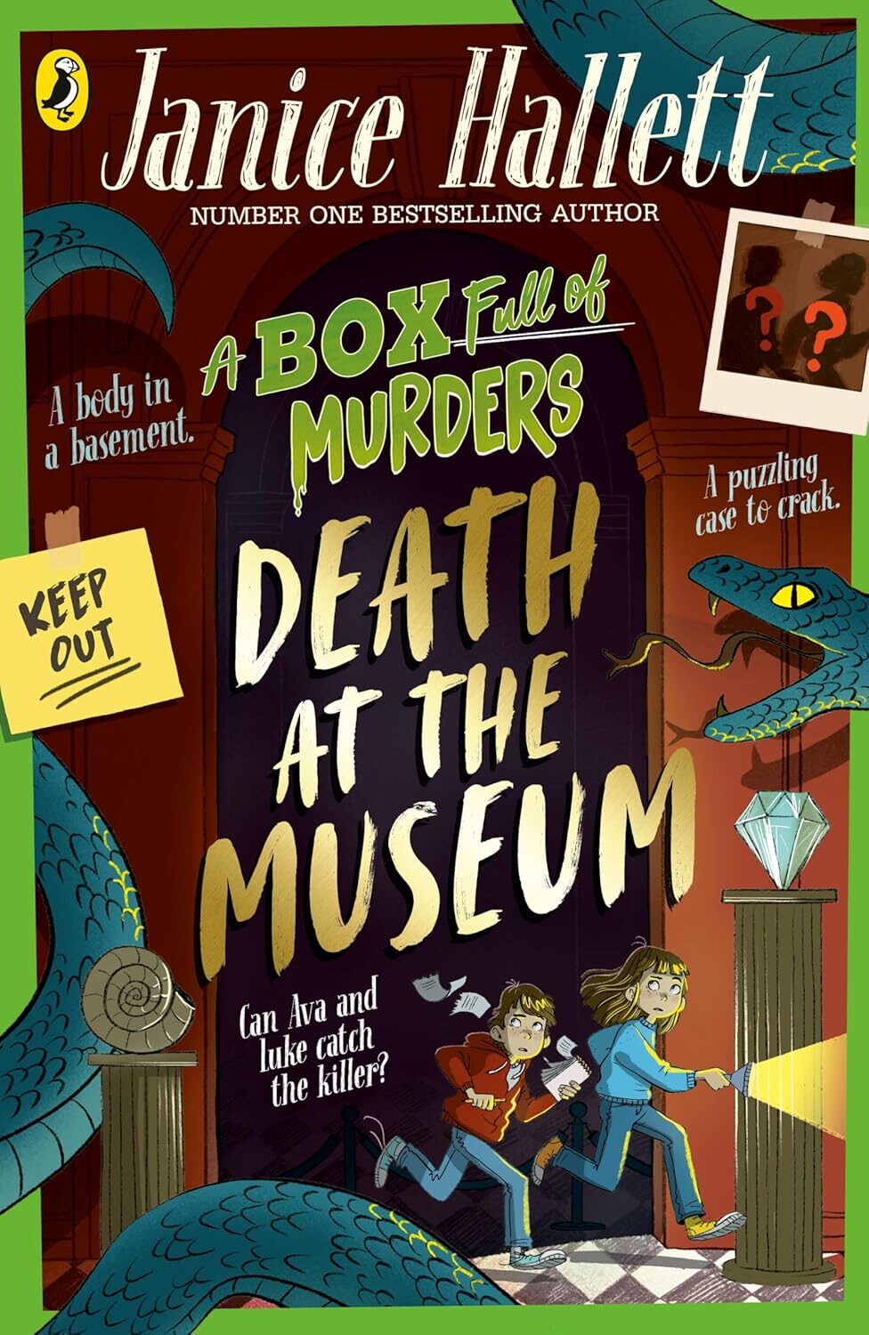 Death at the Museum (Box Full of Murders #2)